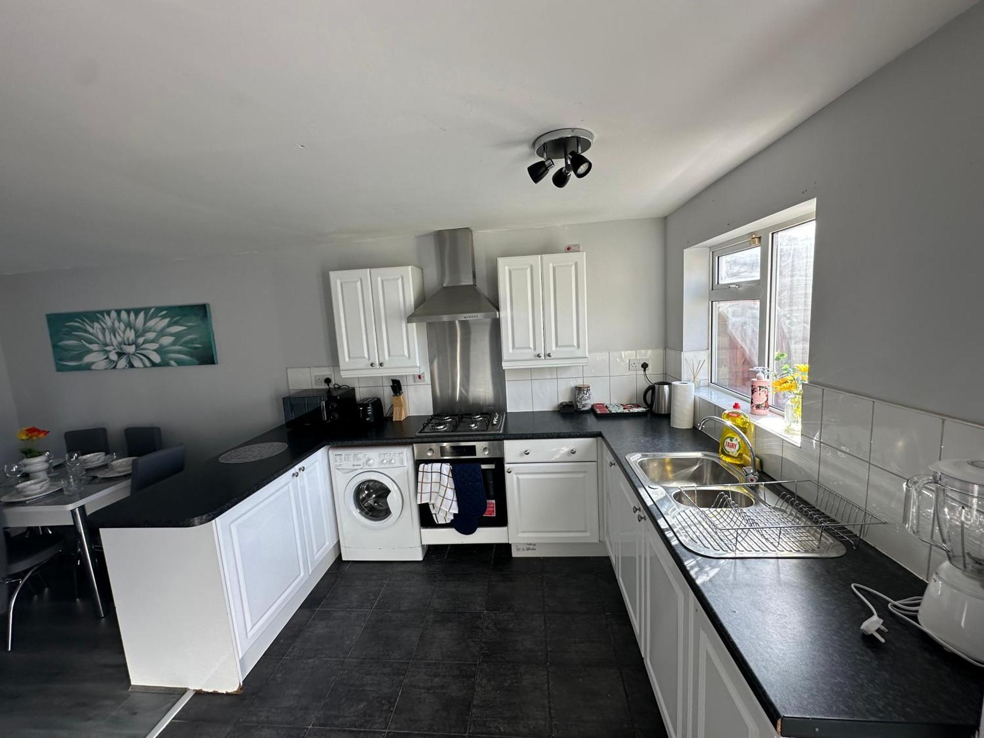 A Charming 3 Bed Home Next To Nec And Birmingham International Airport Marston Green Exterior photo